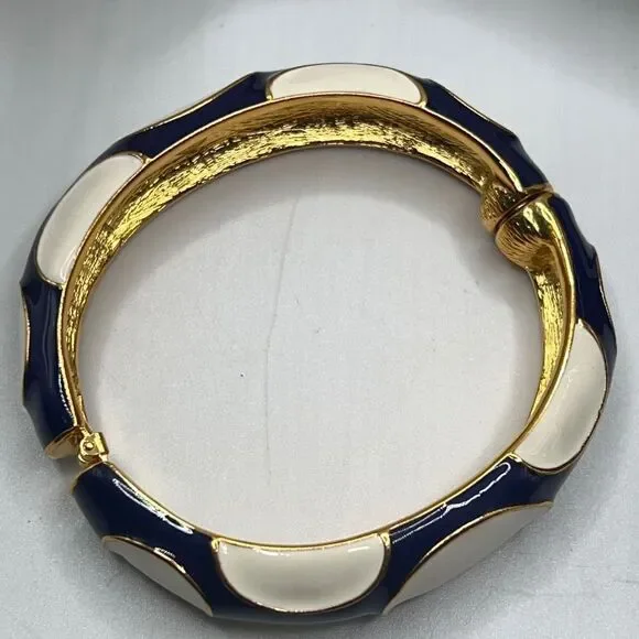 Blue White Enamel Gold Hinged Bangle Kenneth Jay Lane - Picture 14 of 14